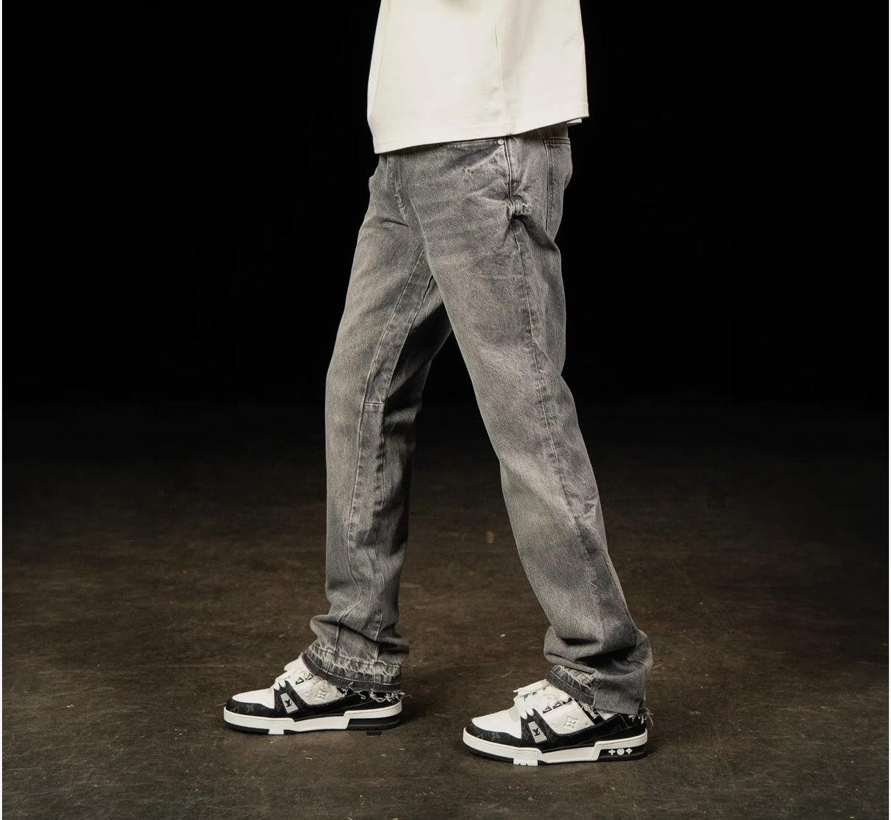 Siarr Flared Jeans Triple Grey