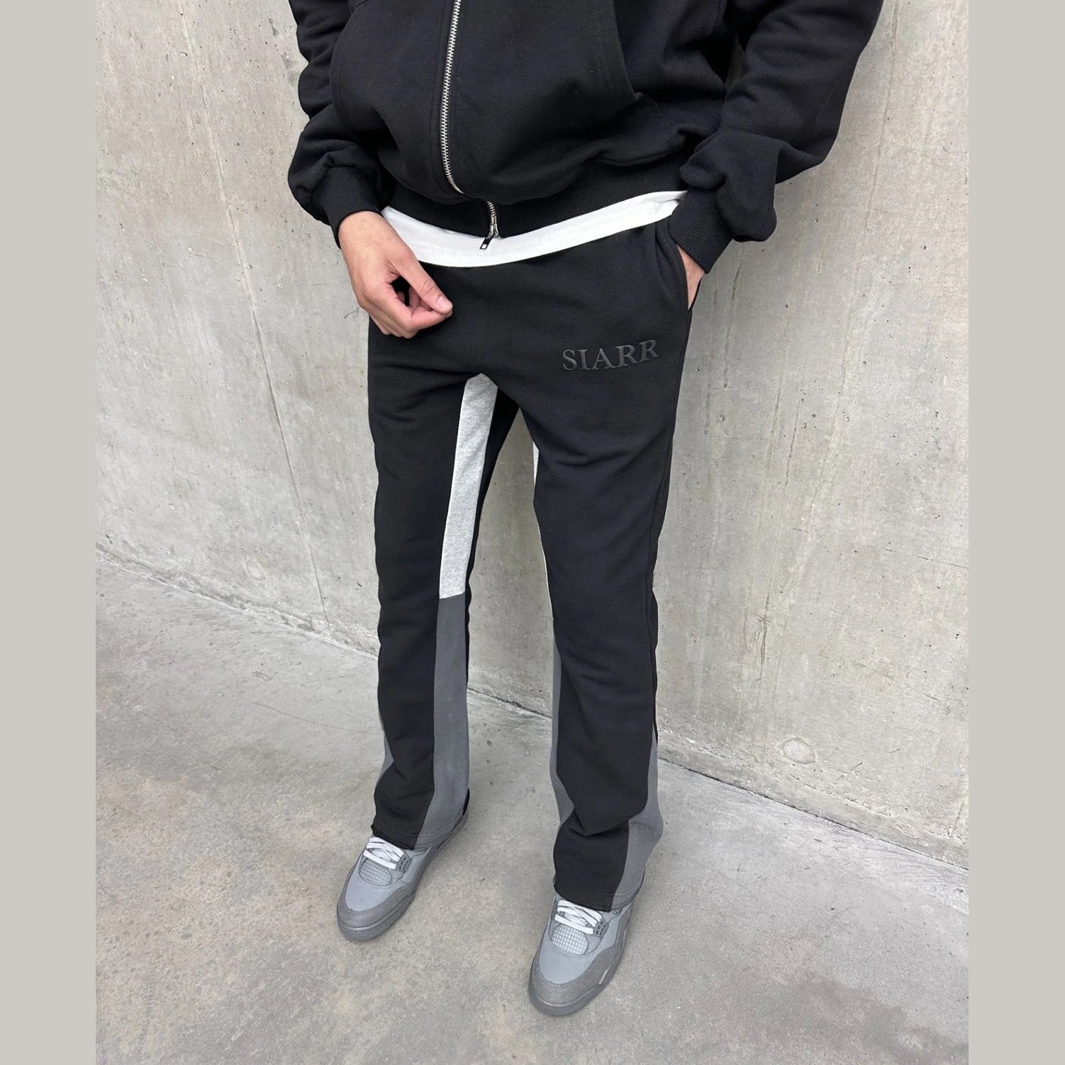 Siarr Flared Joggers ‘Black’