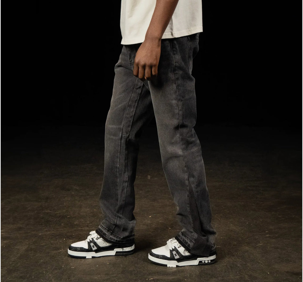 Siarr Flared Jeans Washed Black