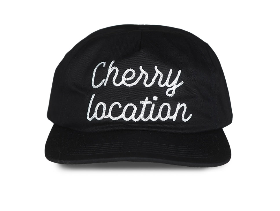 CHERRY LOCATION BLACK CAP