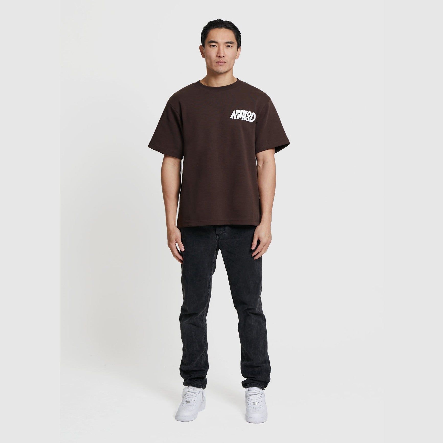 Annie Hood Jumble Logo T Shirt (Brown)