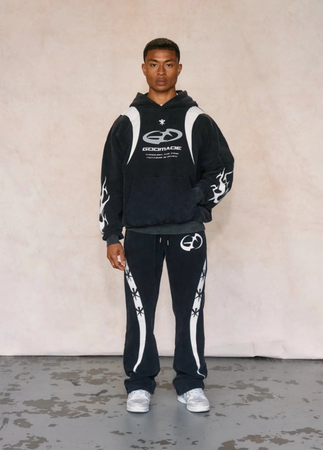 GODMADE GM TNT BLACK HOODIE