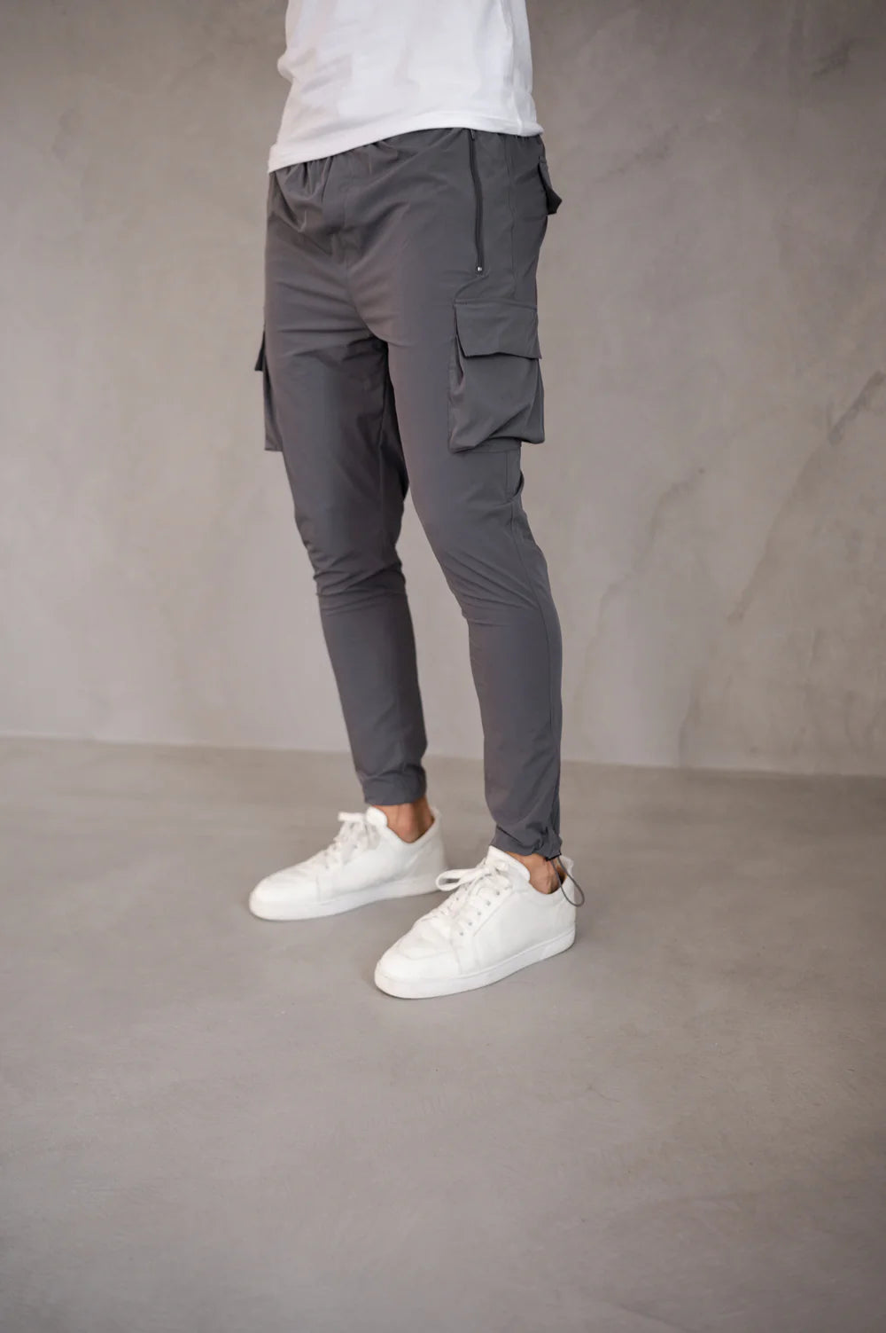 Capo Lightweight Cargo Pant Dark Grey