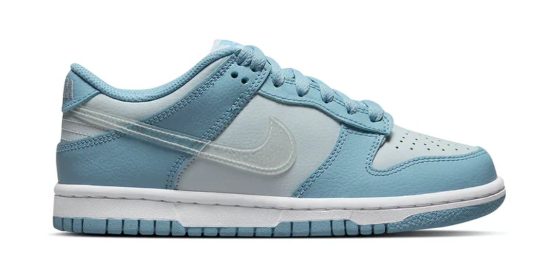 NIKE DUNK LOW AURA CLEAR